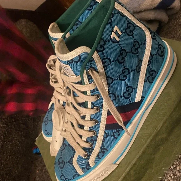 Gucci sneakers - Picture 2 of 3